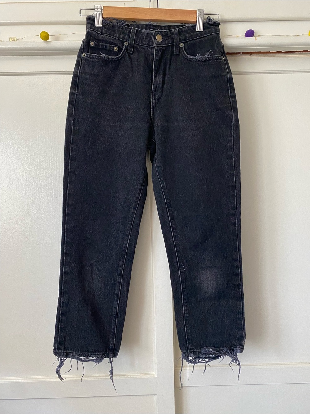Carmar Washed Black High-Waist Jeans with Frayed Waistband